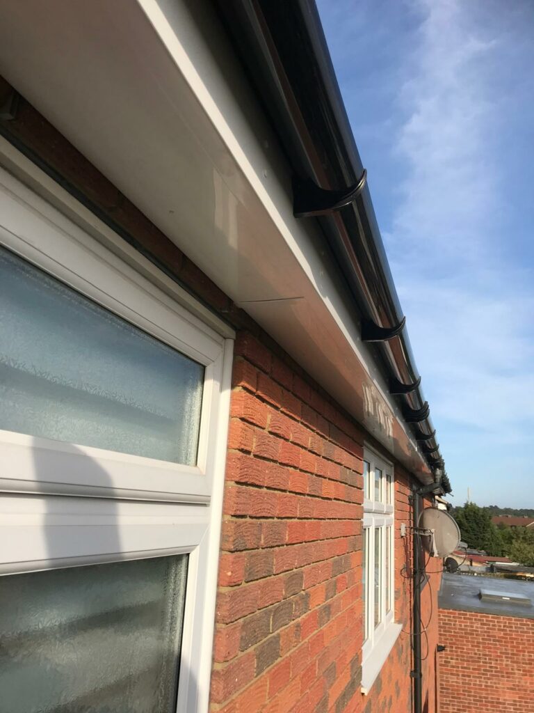 WhatsApp Image 2024-05-03 at 00.01.34 (4)